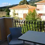 Koukounaries Apartment *