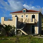 Apartment Koukounaries *