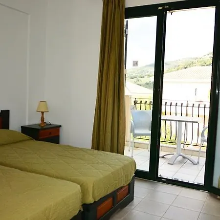 Apartment Koukounaries