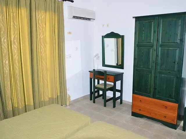 Koukounaries * Skala (Kefalonia)