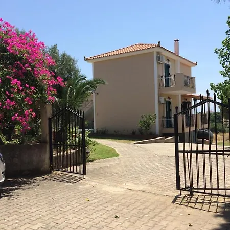 Appartamento Koukounaries *