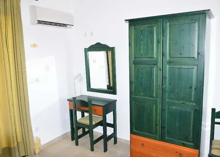 Koukounaries 아파트 *